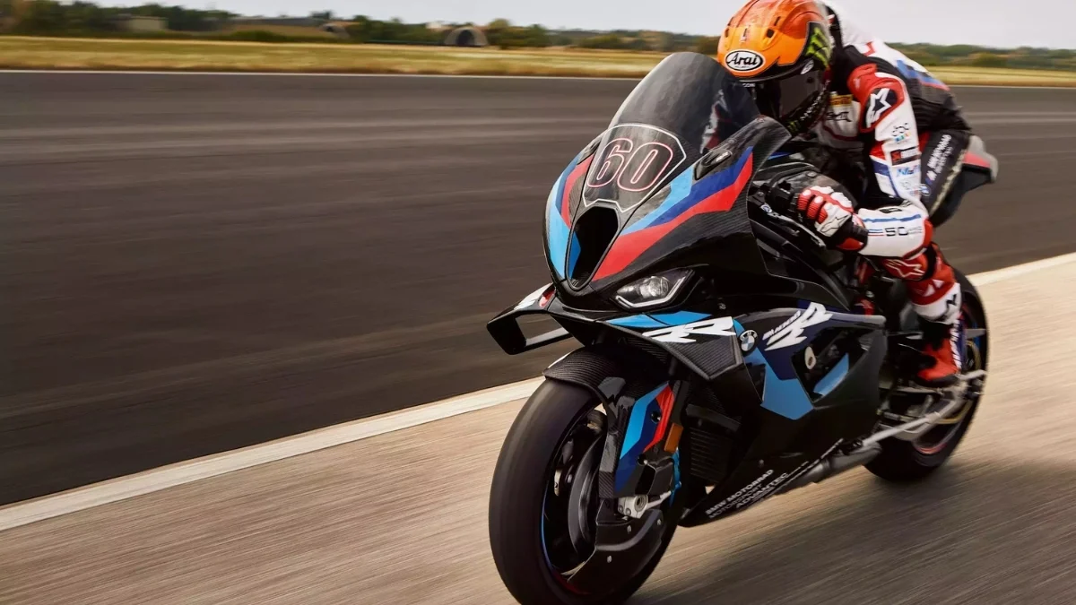 BMW M 1000 RR